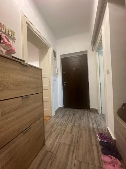 Apartament cu 2 camere decomandat în Șagului