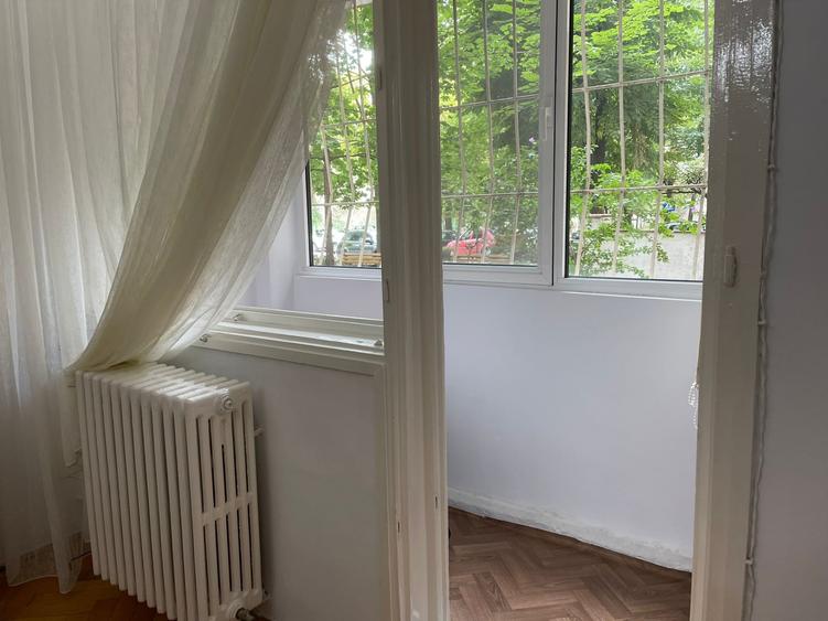Apartament cu 2 camere decomandat, mobilat în Drumul Taberei