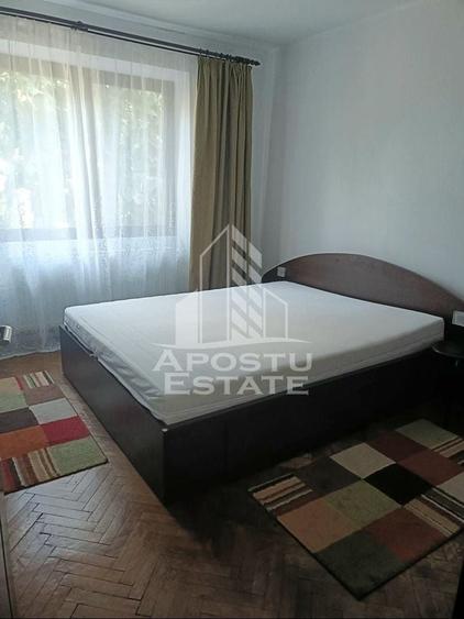 Apartament cu 2 camere decomandat, mobilat în Ultracentral