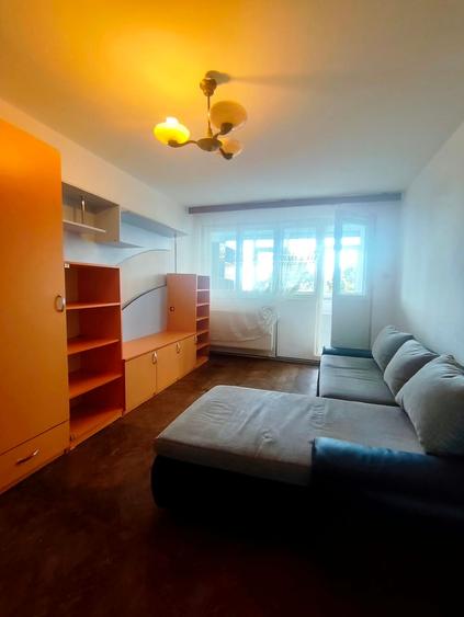 Apartament cu 2 camere decomandat în Tătărași