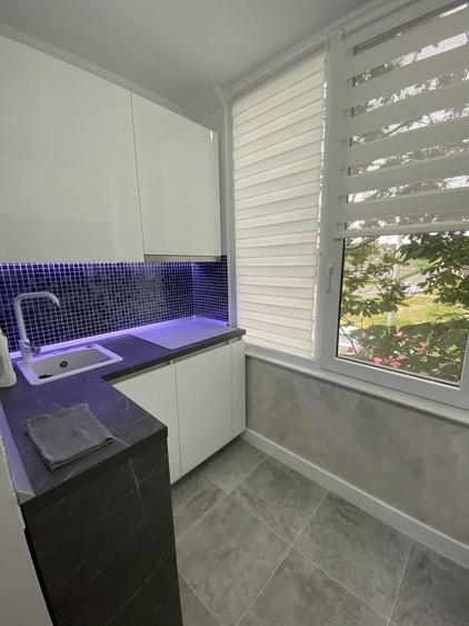 Apartament cu 3 camere decomandat în Rogerius