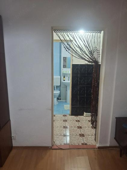 Apartament cu 2 camere semidecomandat în Sud