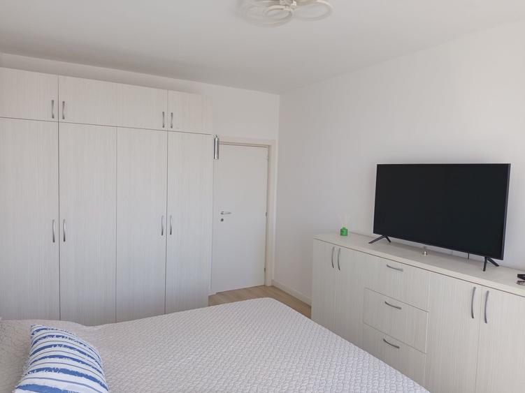 Apartament cu 2 camere decomandat în Palazu Mare