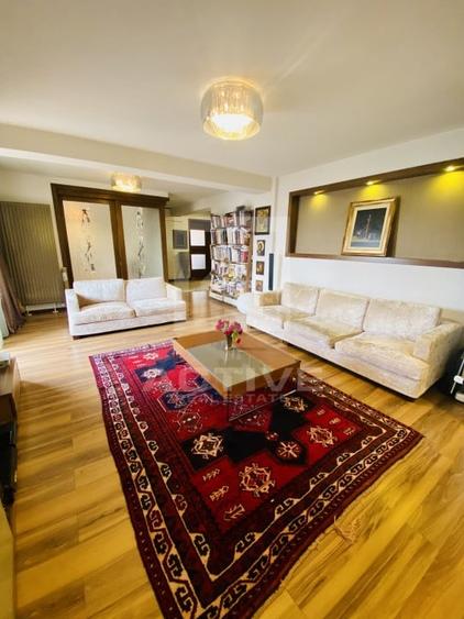 Apartament cu 3 camere semidecomandat, mobilat în Gheorgheni