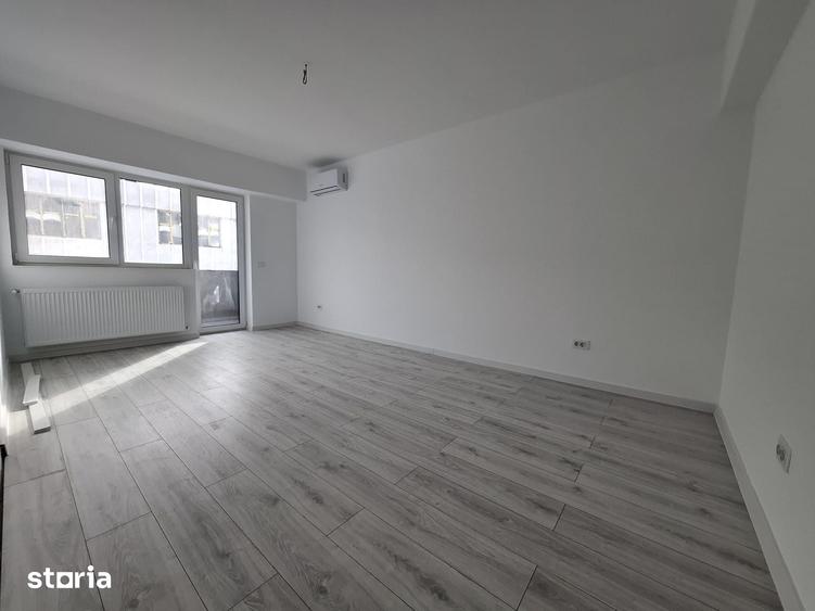 Garsonieră decomandată în Galata