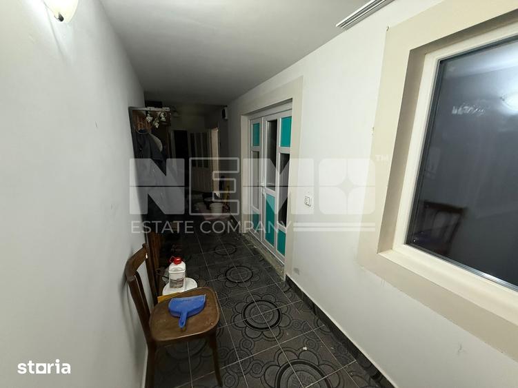 Casă cu 5 camere cu Teren 2000 Mp în Marginea