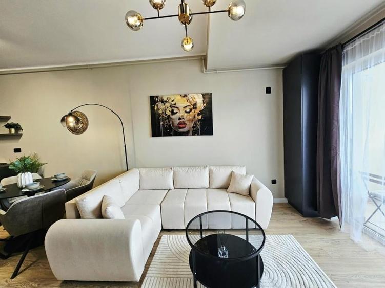 Apartament cu 2 camere semidecomandat, mobilat în Florești — fotografia 2