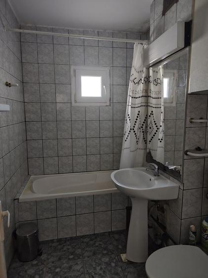 Apartament cu 2 camere semidecomandat în Malul Mureșului
