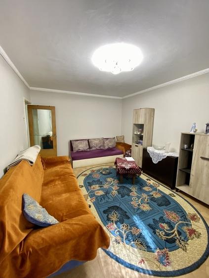 Apartament cu 3 camere decomandat în Militari