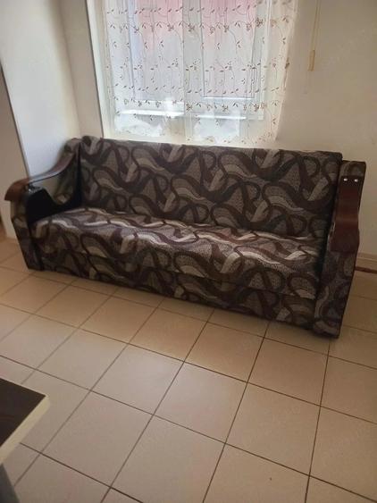 Apartament cu 2 camere semidecomandat în Pieptănari