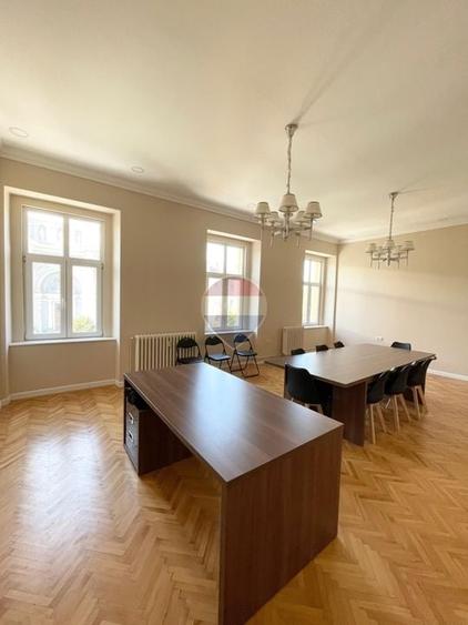 Birou, de 55 mp, în Ultracentral