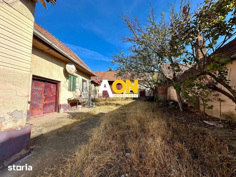 Casă cu 3 camere cu Teren 2084 Mp în Ighiu