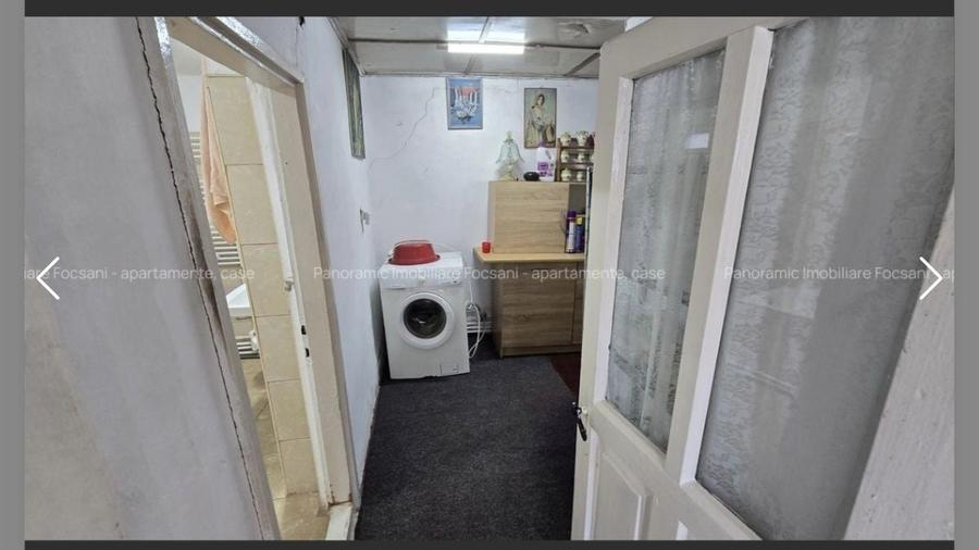 Casă cu 3 camere cu Teren 900 Mp în Central