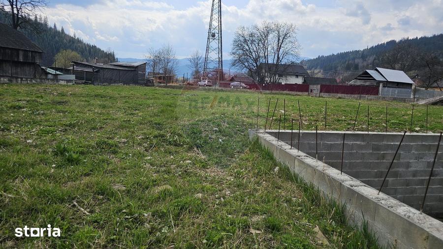 Teren de 1520 mp, în Hangu