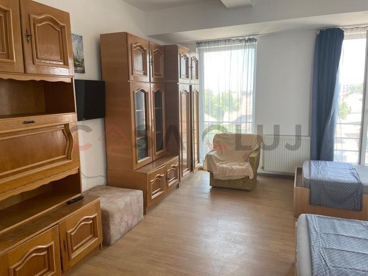 Apartament cu 3 camere decomandat în Someșeni