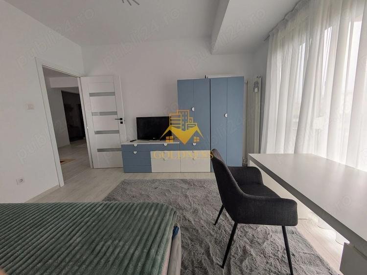 Apartament cu 2 camere semidecomandat, mobilat în Bună Ziua