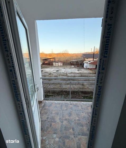 Casă cu 2 camere cu Teren 50 Mp în Central