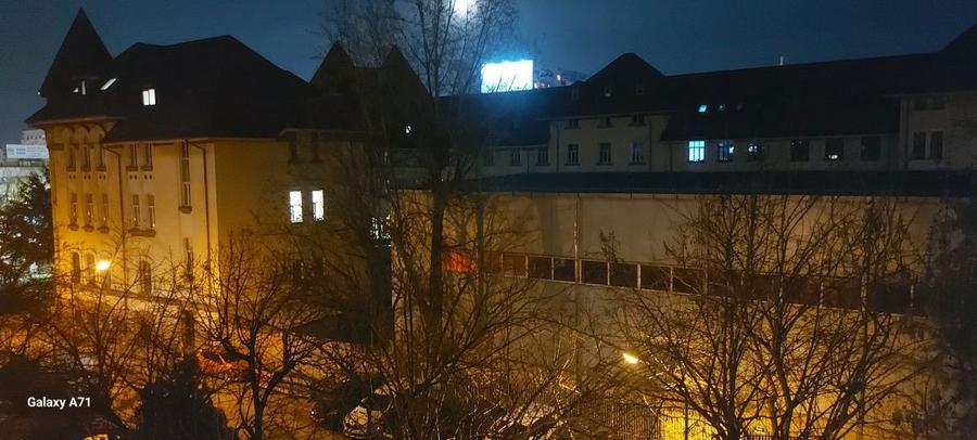 Garsonieră decomandată în Obor