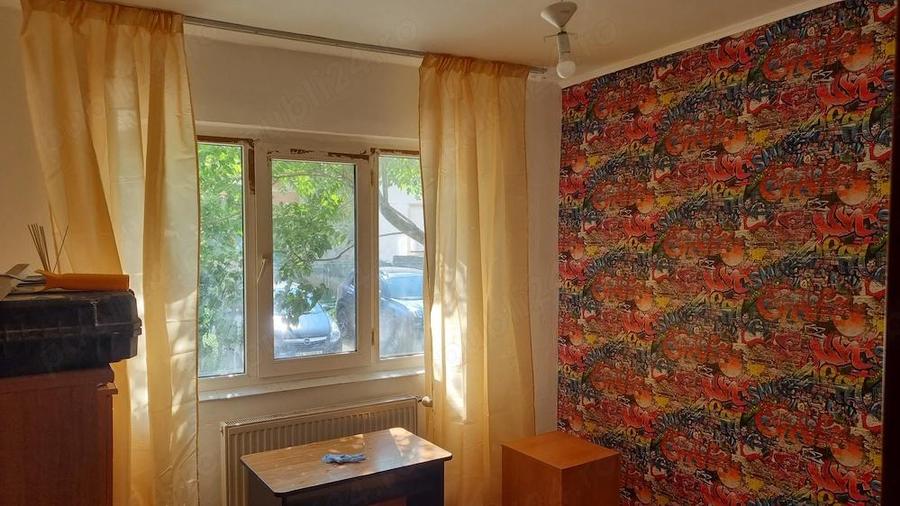 Apartament cu 3 camere decomandat în Șagului