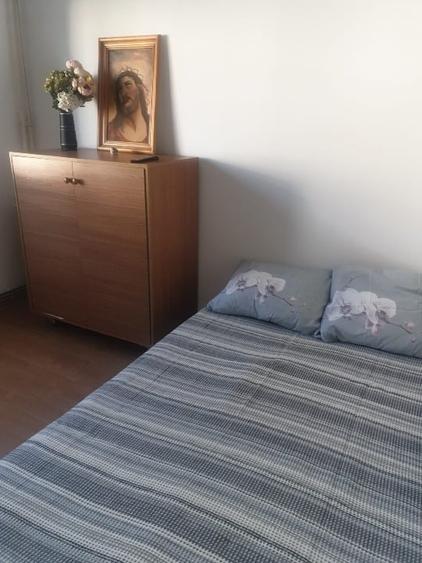 Apartament cu 3 camere decomandat în Galata