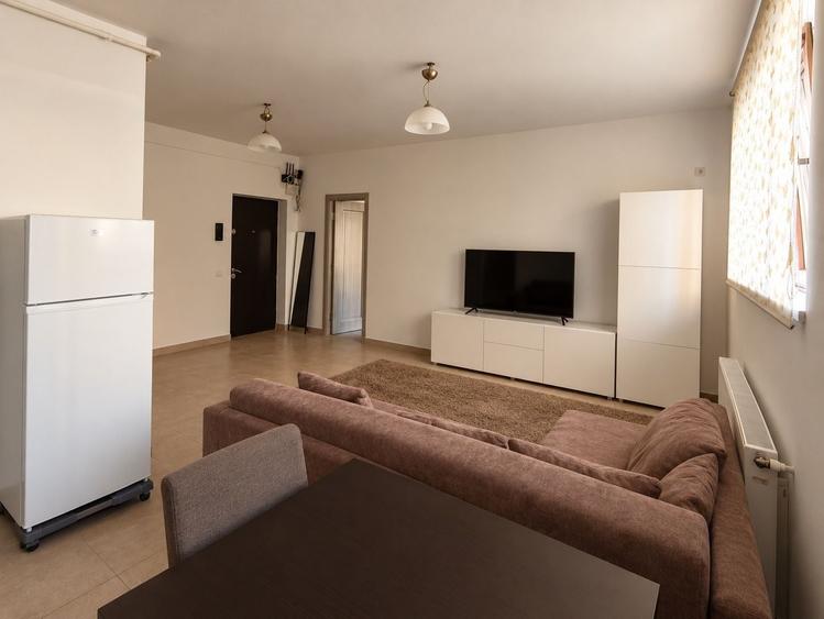 Apartament cu 2 camere semidecomandat în Unirii
