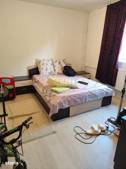 Apartament cu 2 camere decomandat, mobilat în Sud