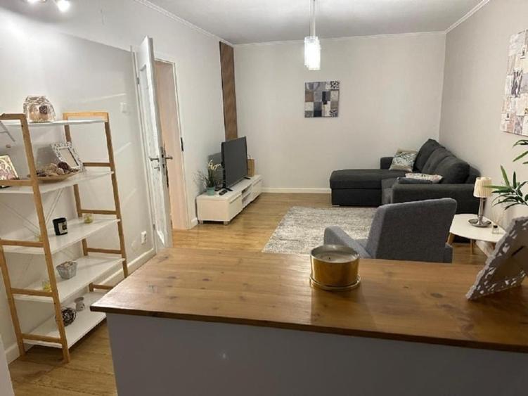 Apartament cu 2 camere decomandat, mobilat în Dristor