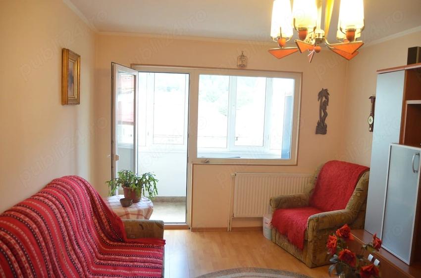 Sinaia-Vanzare apartament cu trei camere- mobilat si utilat - 10