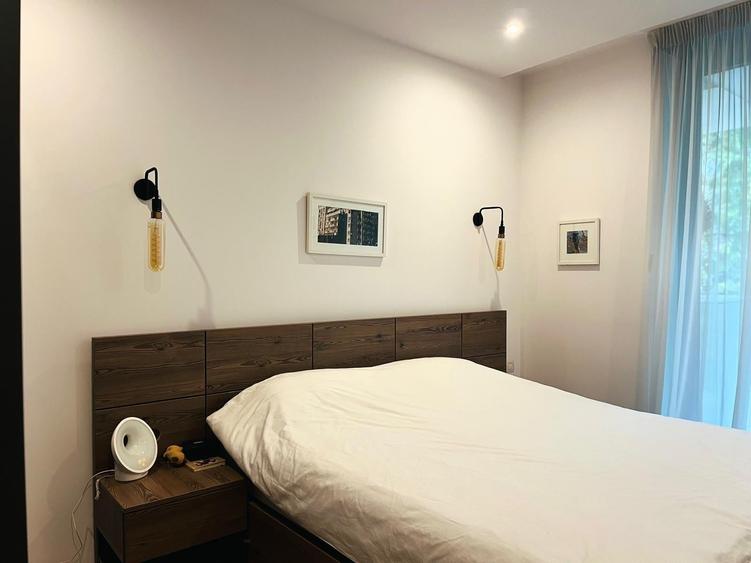 Apartament cu 4 camere în Aviatorilor