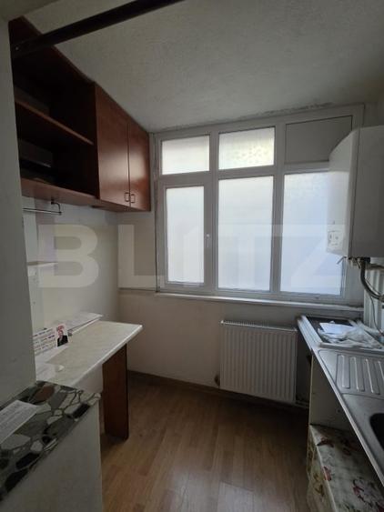 Apartament cu 2 camere,57 mp decomandat, zona Micro 19 - 6