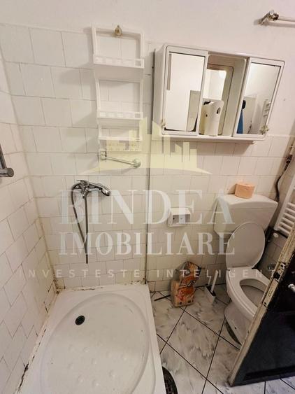 Casă individuală cu 4 camere cu Canalizare în Giarmata