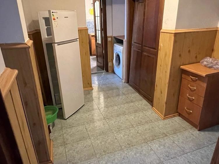 Apartament cu 2 camere decomandat în Micro 12