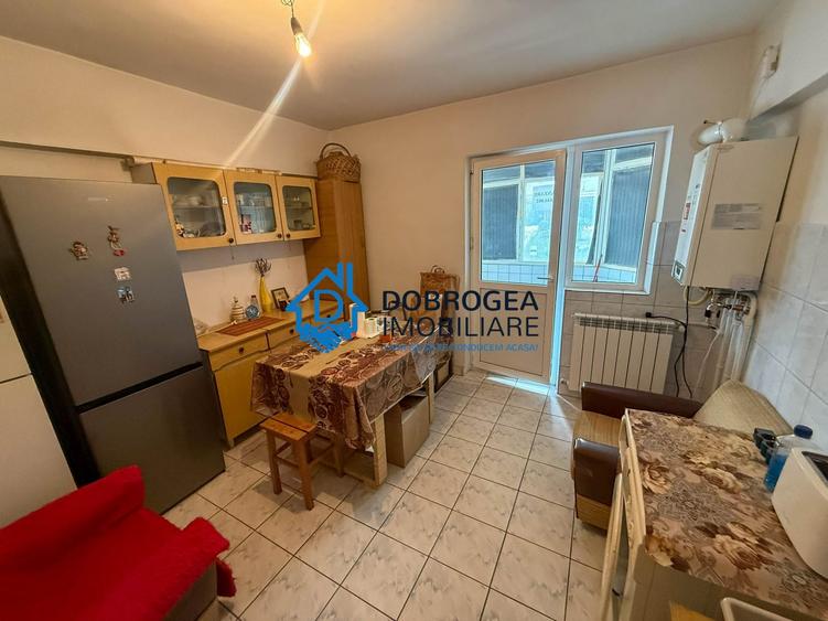 Apartament cu 2 camere decomandat în Ultracentral