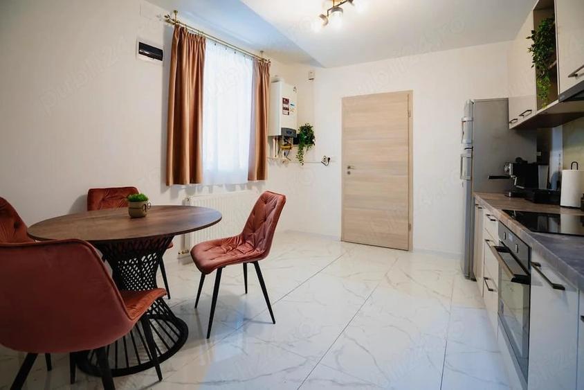 Apartament cu 2 camere semidecomandat în Centrul Istoric
