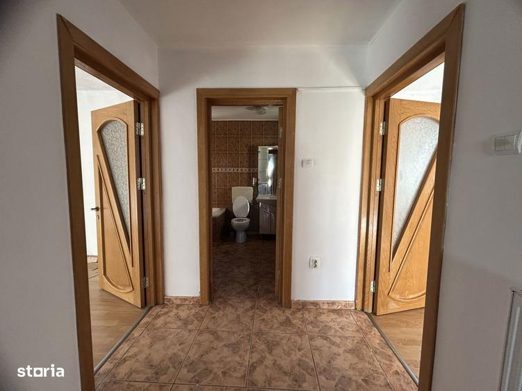 Spațiu comercial, de 150 mp, în Prundu