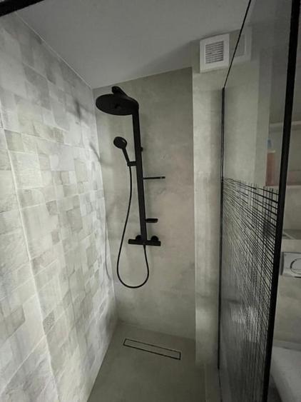 Apartament cu 2 camere decomandat în Decebal