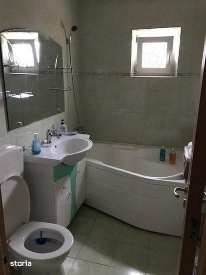 Apartament cu 3 camere în Inel II
