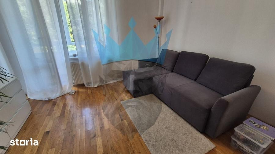 Apartament cu 4 camere în Centrul Civic