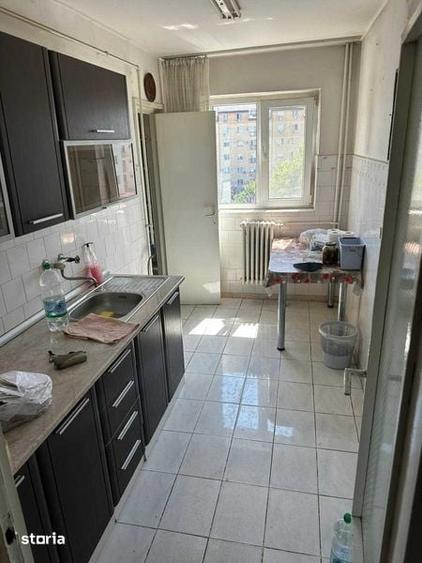 Apartament cu 2 camere decomandat în Confecții