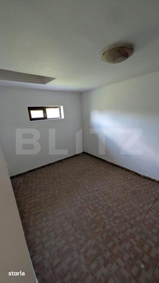 Casă cu 4 camere cu Teren 400 Mp în Central