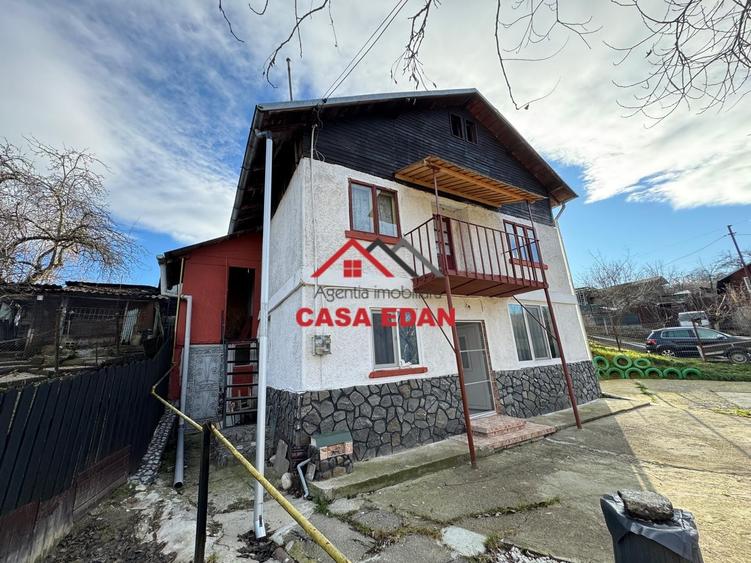 Casă individuală cu 4 camere cu Teren 263 Mp în Câmpina