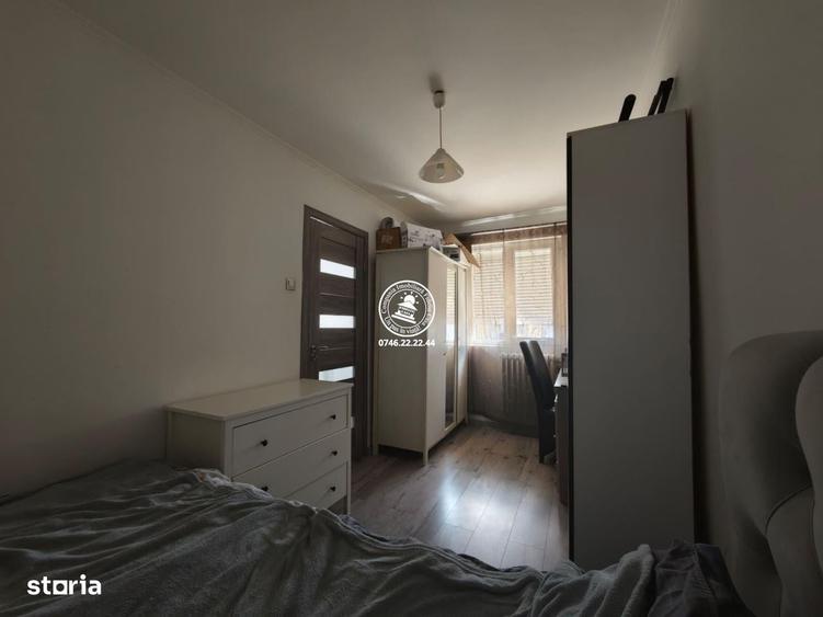 Apartament cu 3 camere semidecomandat în Tătărași