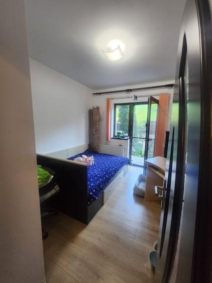 Apartament de 3 camere, 70 mp, parcare, curte/gradina 75 mp - 5