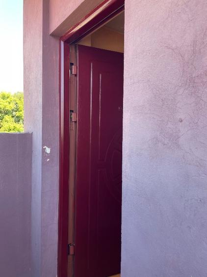 Casă individuală cu 4 camere cu Teren 200 Mp în Rahova