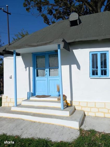 Casă cu 2 camere în Căteasca