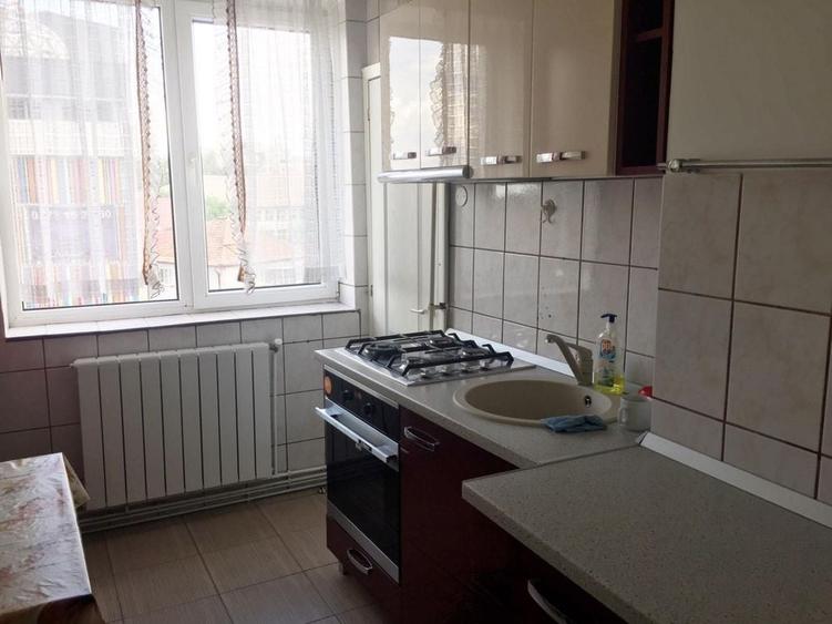 Apartament cu 2 camere decomandat în Centrul Civic