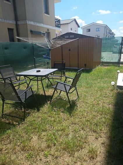 Apartament cu 2 camere decomandat în Giroc