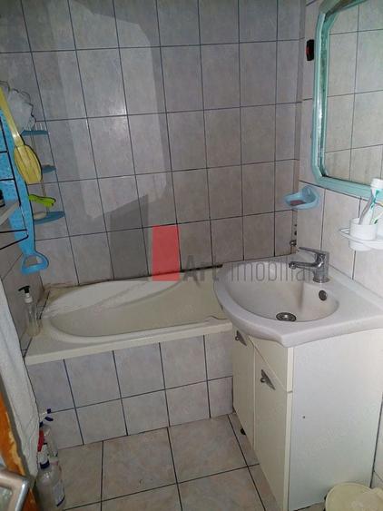 Garsonieră decomandată în Câmpia Libertății