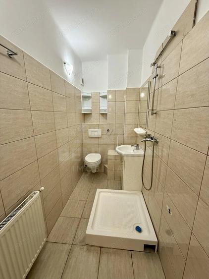2 camere - 55mp - etaj 3 - centrala proprie - parcare - Central - 2
