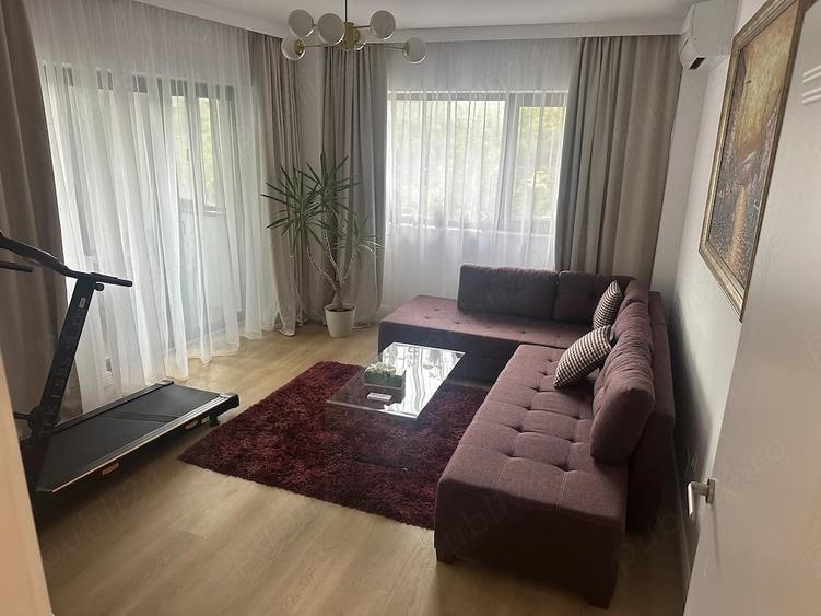 Apartament cu 2 camere decomandat în Vitan